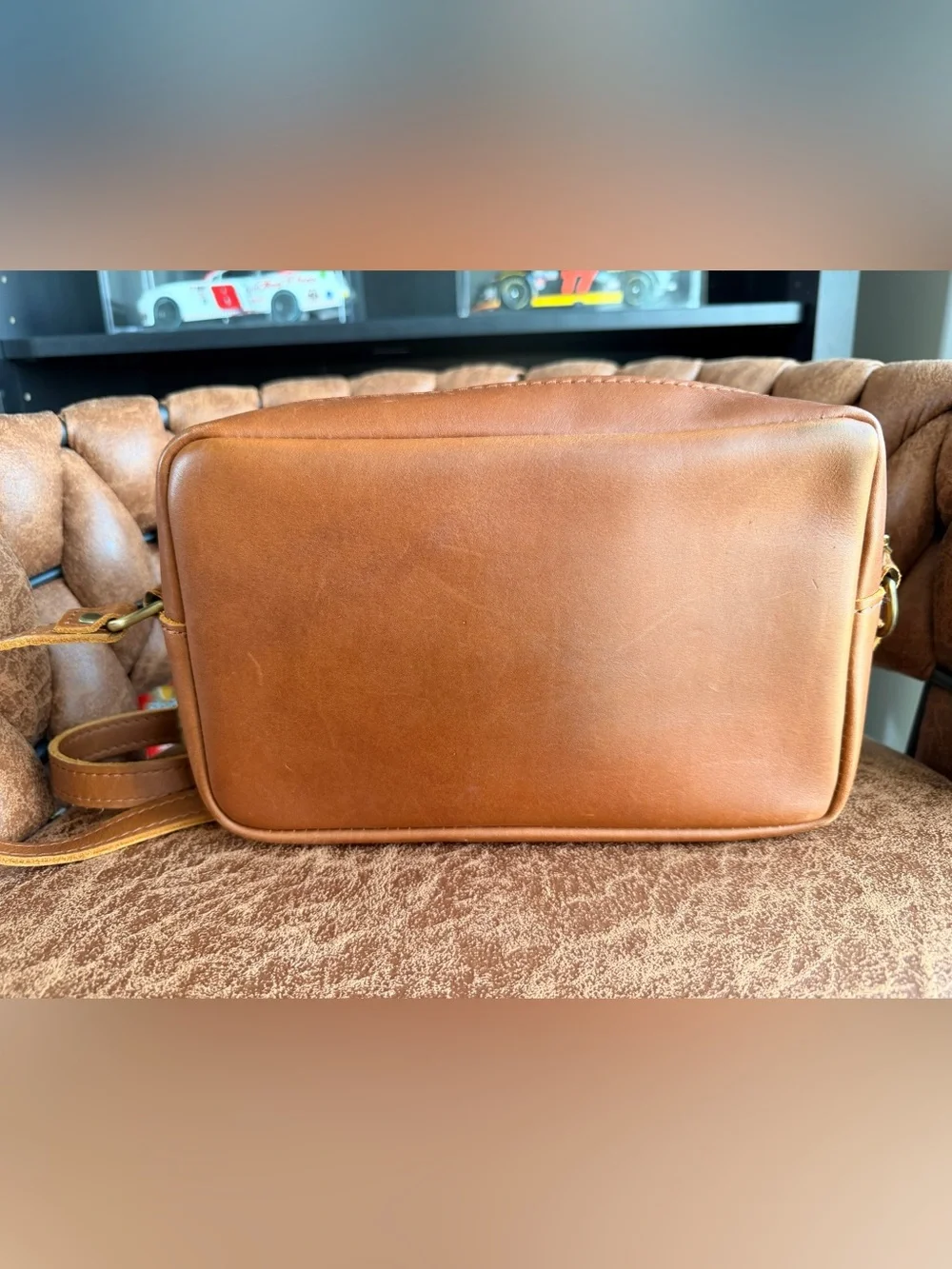 Portland Leather Honey camera bag